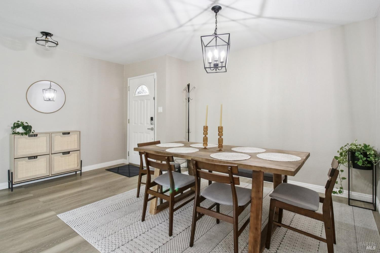 Detail Gallery Image 21 of 47 For 2246 Minaret Dr, Martinez,  CA 94553 - 3 Beds | 2 Baths