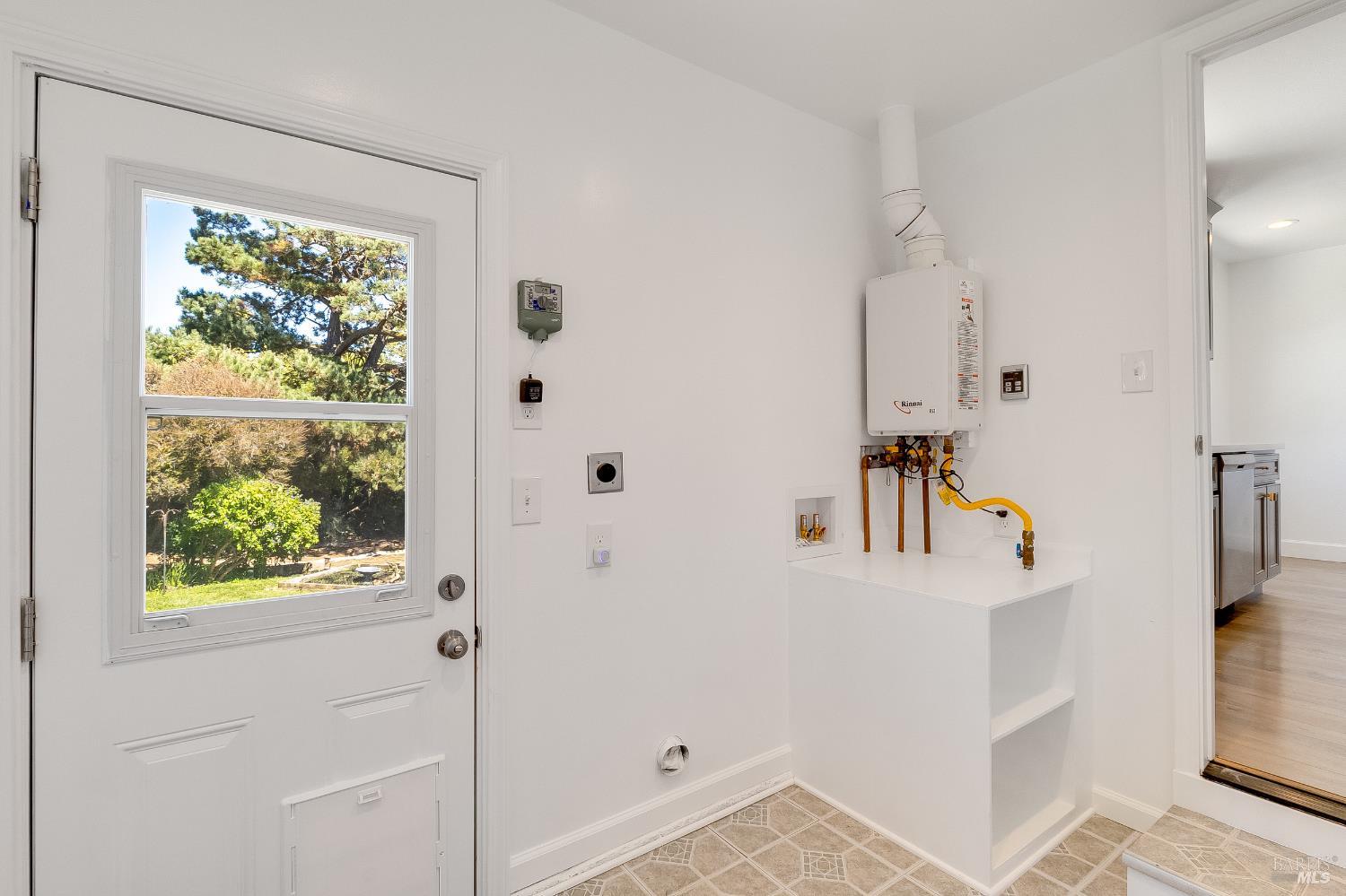 Detail Gallery Image 40 of 62 For 26 Corte Del Sol Unkn, Benicia,  CA 94510 - 3 Beds | 1 Baths