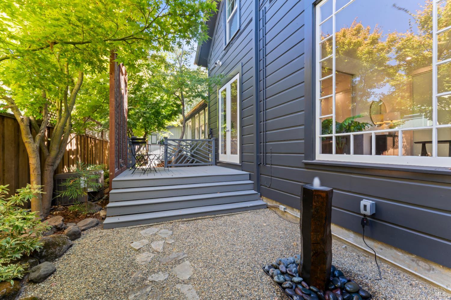 Detail Gallery Image 70 of 77 For 108 Randolph St, Napa,  CA 94559 - 3 Beds | 3 Baths