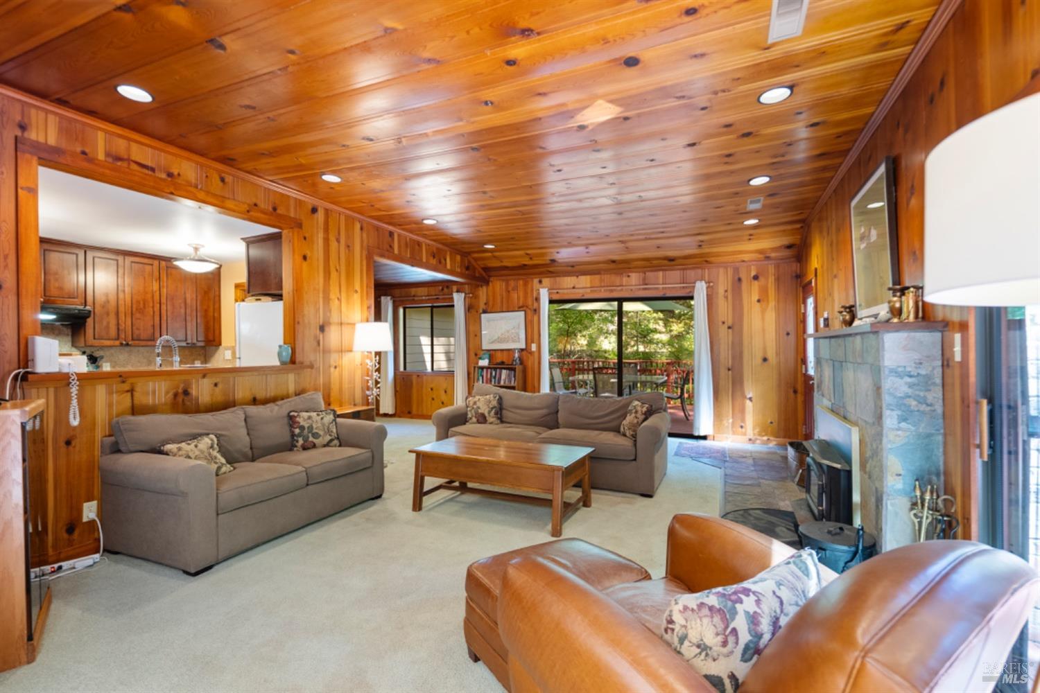 Detail Gallery Image 6 of 39 For 7600 Bohemian Hwy, Occidental,  CA 95465 - 2 Beds | 1 Baths