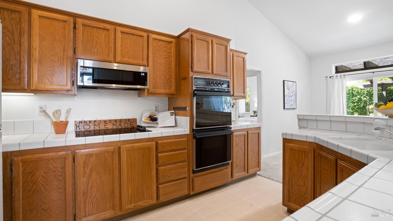 Detail Gallery Image 15 of 58 For 202 Bantry Dr, Vacaville,  CA 95688 - 3 Beds | 2 Baths