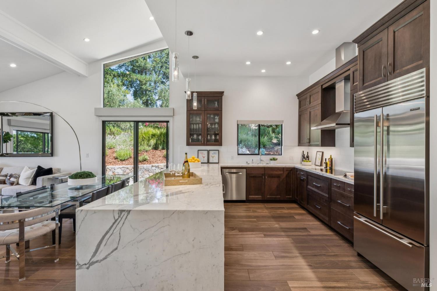 Detail Gallery Image 19 of 69 For 836 Acorn Way, Napa,  CA 94558 - 3 Beds | 2 Baths