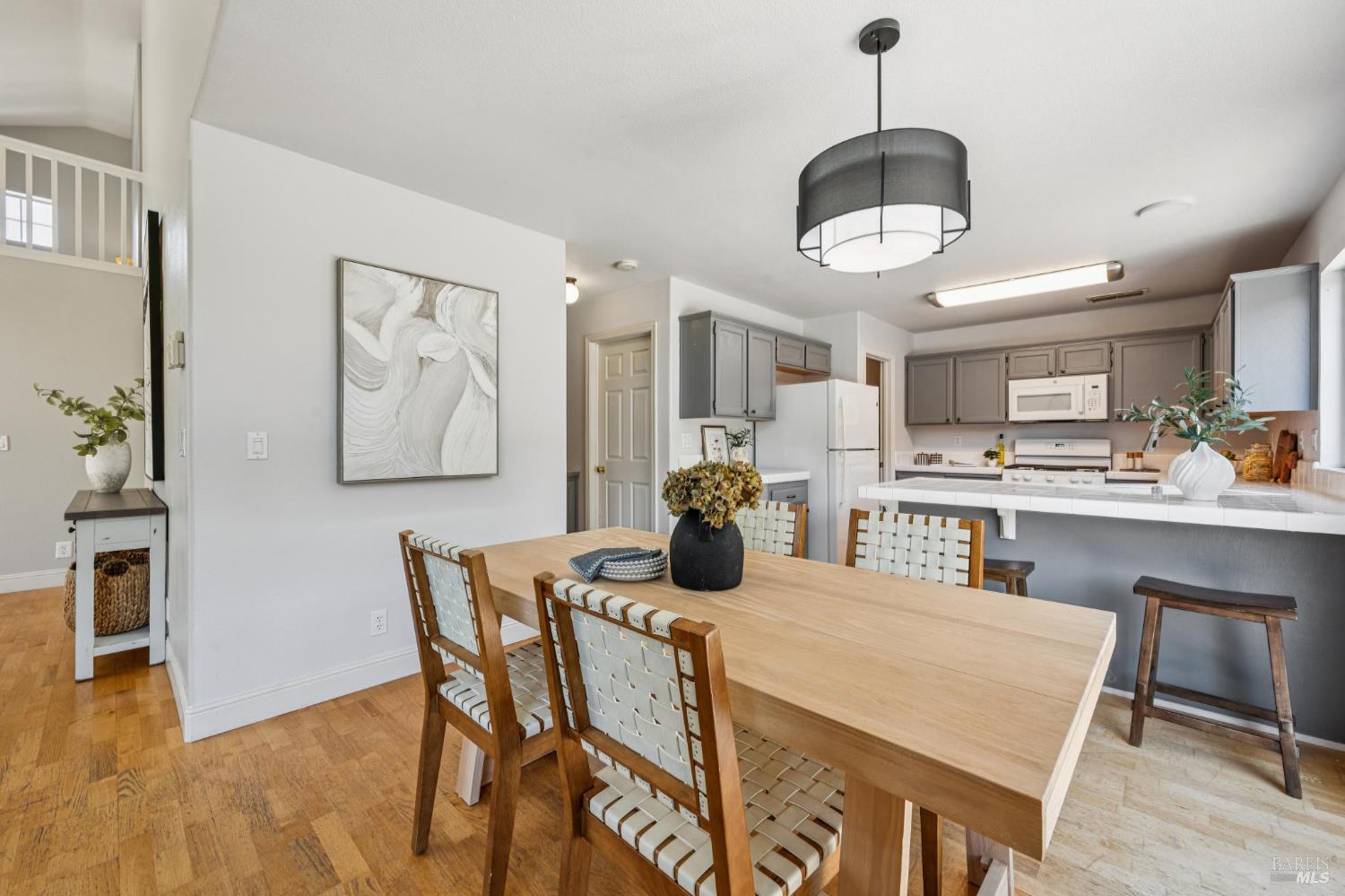 Detail Gallery Image 15 of 53 For 8030 Macaw Ct, Rohnert Park,  CA 94928 - 3 Beds | 2/1 Baths