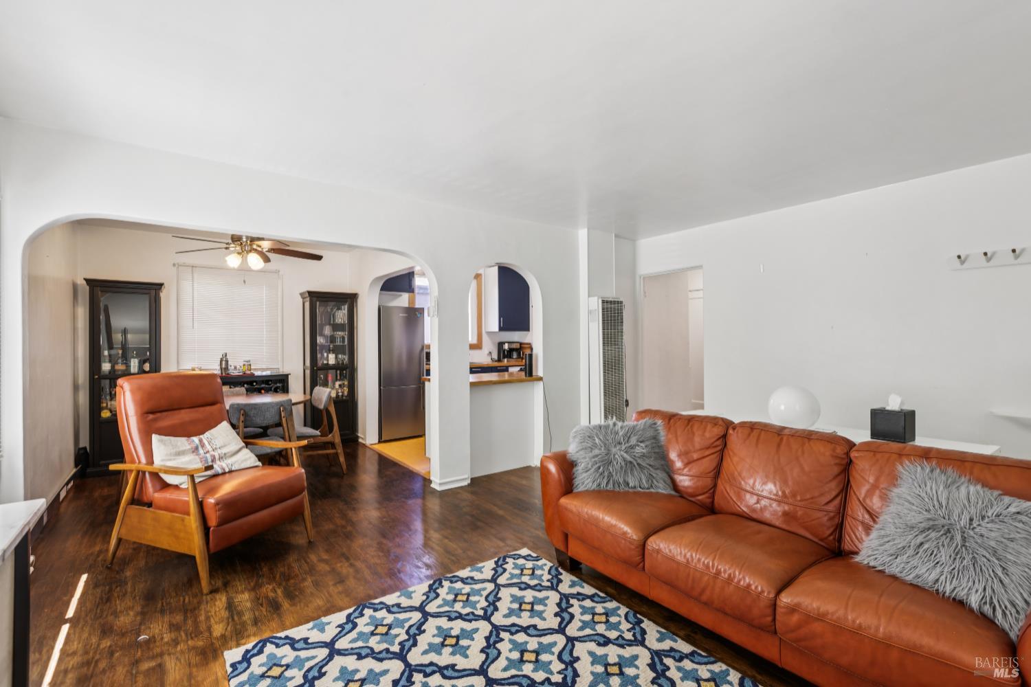 Detail Gallery Image 9 of 32 For 1522 Francisco St, Berkeley,  CA 94703 - 2 Beds | 2 Baths