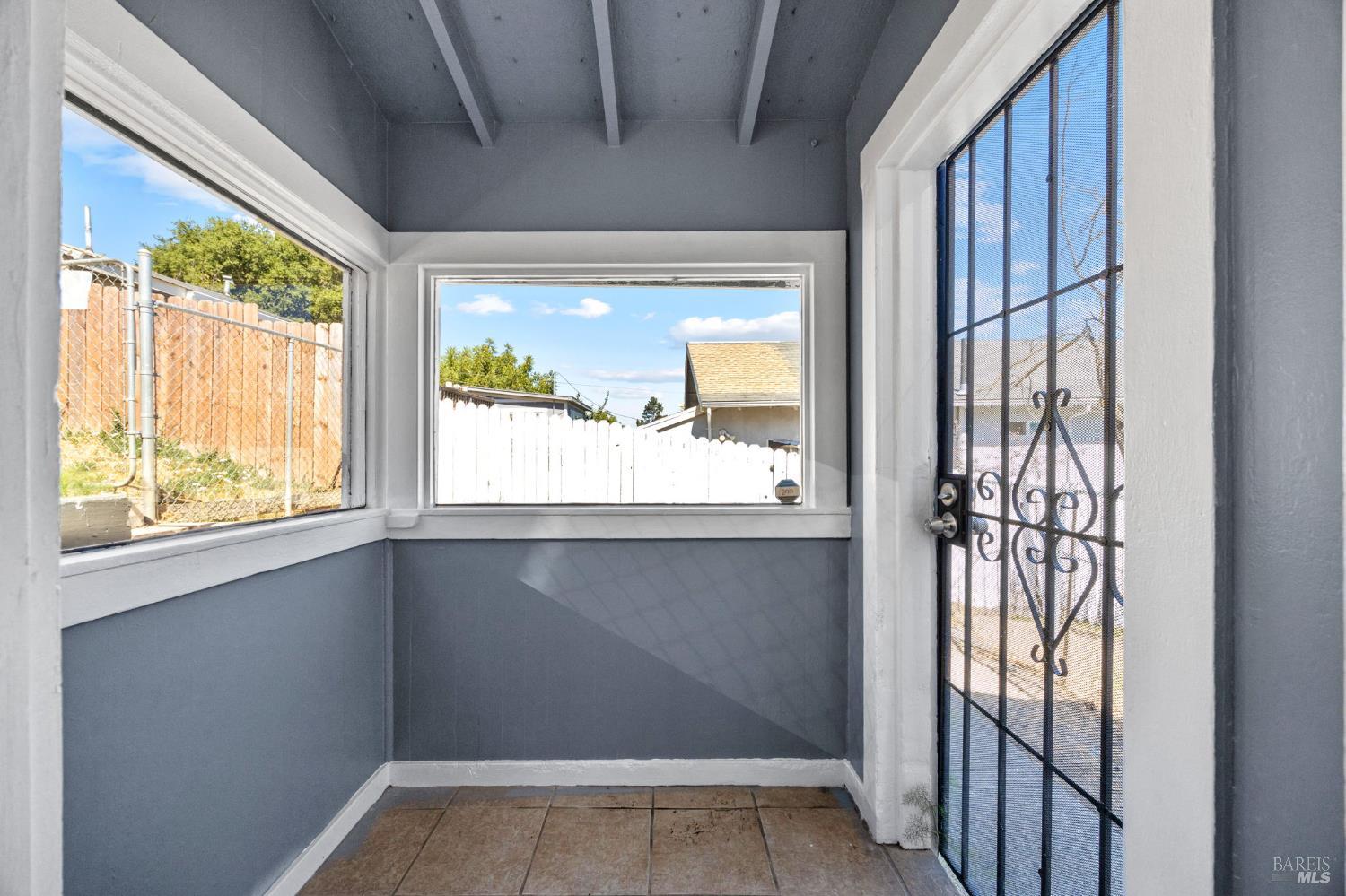 Detail Gallery Image 19 of 32 For 657 Porter St, Vallejo,  CA 94590 - 3 Beds | 2 Baths