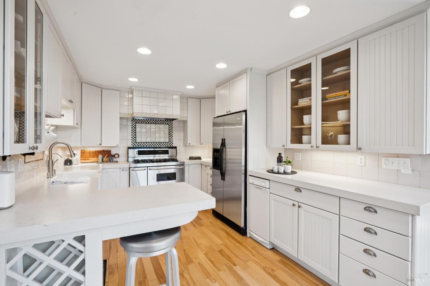 Detail Gallery Image 40 of 61 For 347 Jewell St, San Rafael,  CA 94901 - 4 Beds | 3 Baths