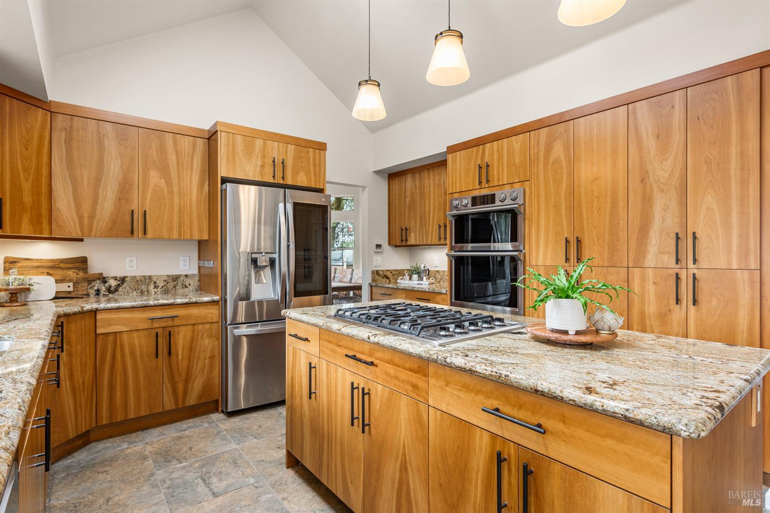 Detail Gallery Image 22 of 65 For 1846 Happy Valley Rd, Santa Rosa,  CA 95409 - 4 Beds | 3 Baths