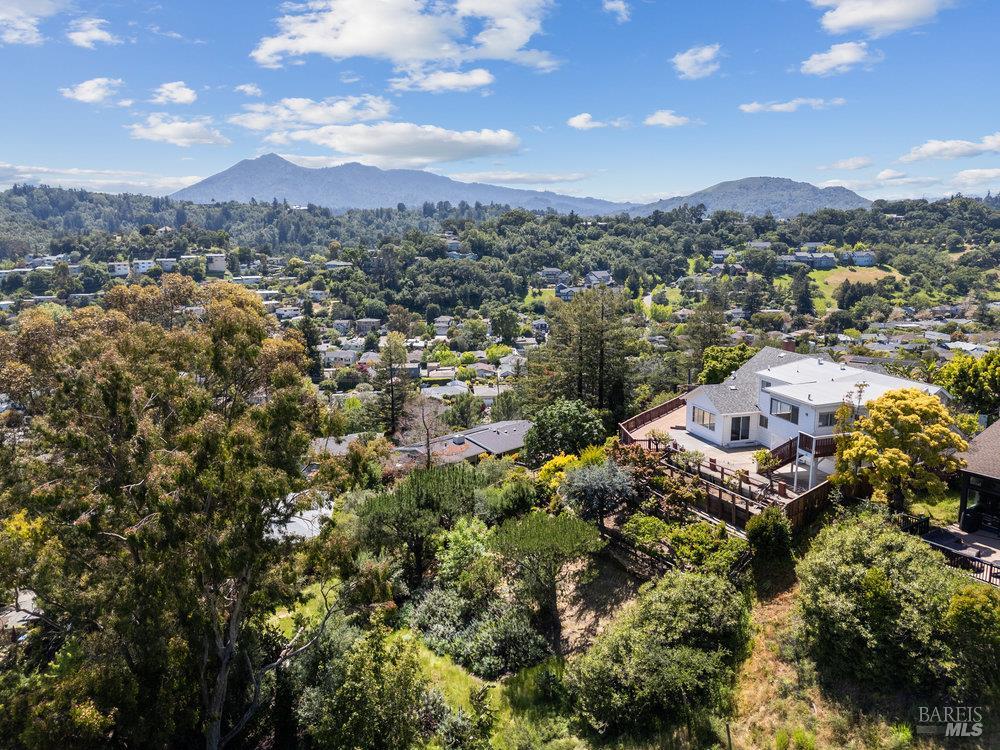 Detail Gallery Image 53 of 56 For 78 Windsor Ave, San Rafael,  CA 94901 - 4 Beds | 3 Baths