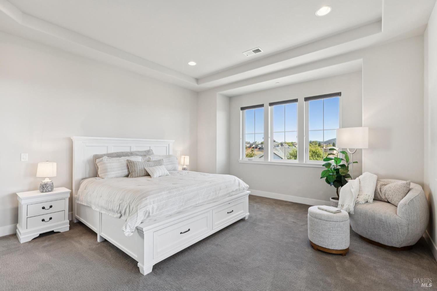 Detail Gallery Image 35 of 63 For 5980 Vista Rdgs, Santa Rosa,  CA 95409 - 5 Beds | 5 Baths