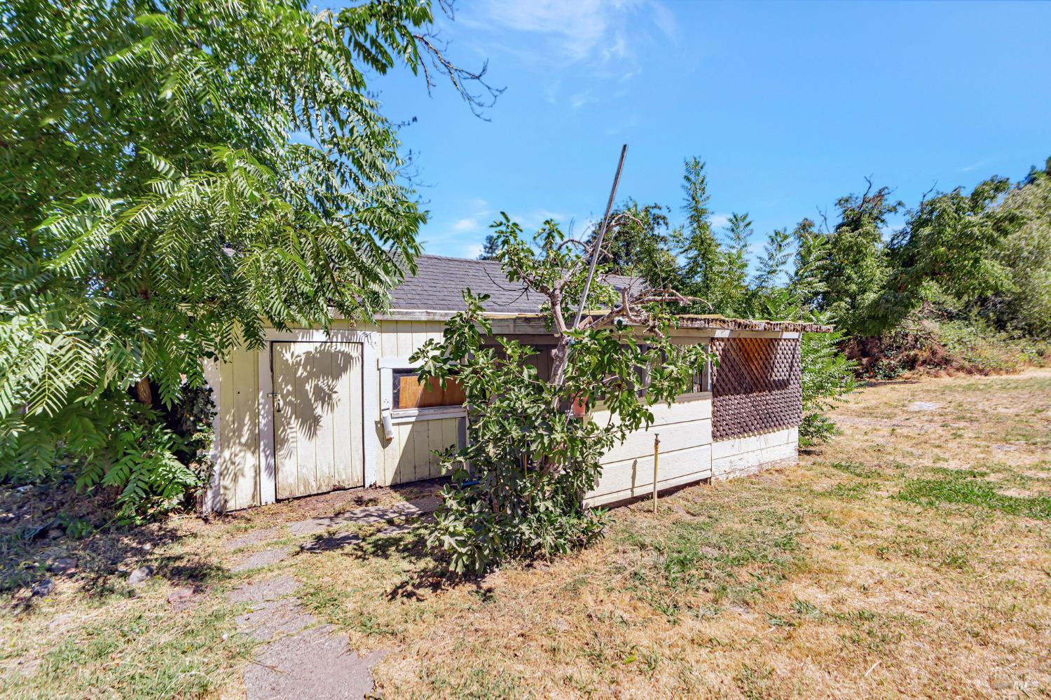 Detail Gallery Image 28 of 35 For 9603 Graton Rd, Graton,  CA 95444 - 2 Beds | 2 Baths