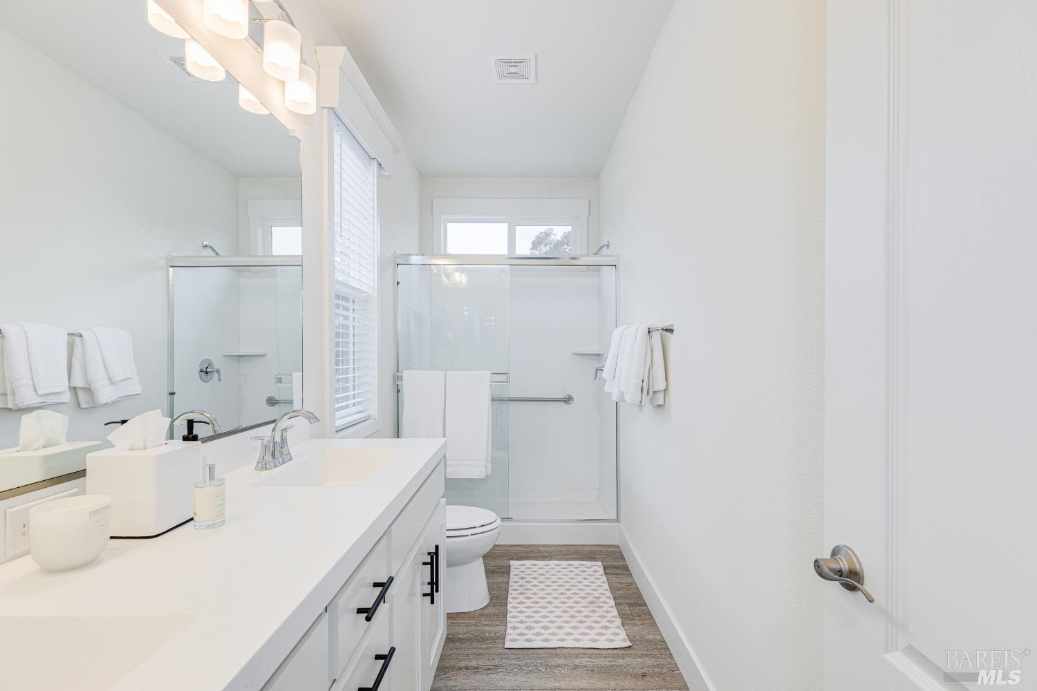 Detail Gallery Image 20 of 33 For 391 King Rd, Petaluma,  CA 94952 - 3 Beds | 2 Baths