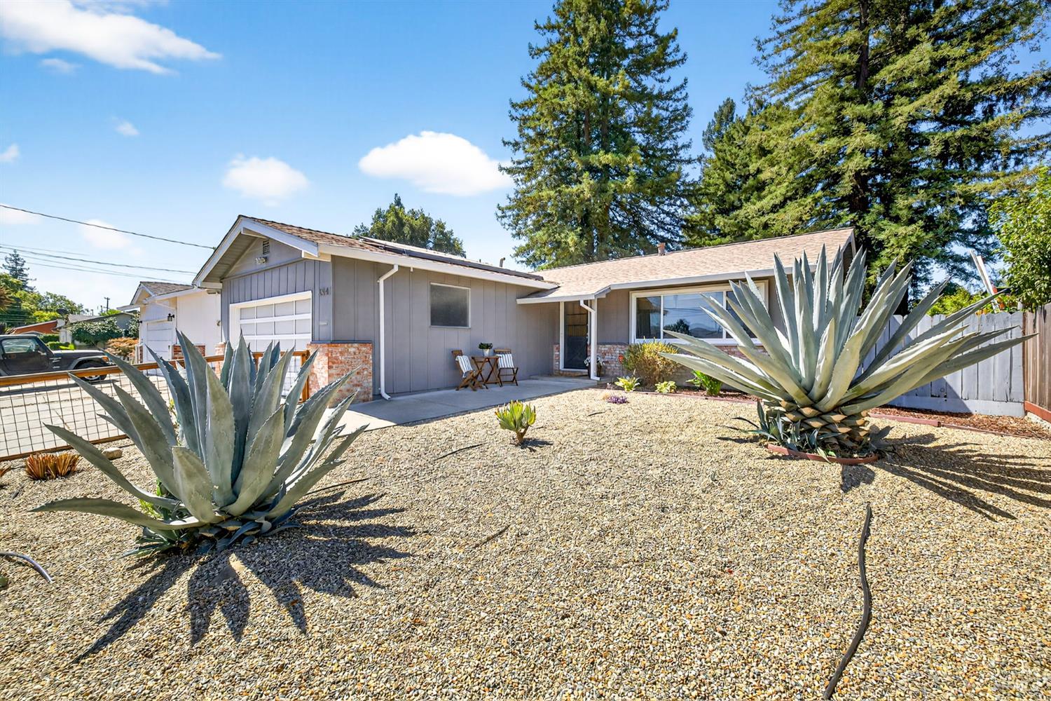 Detail Gallery Image 2 of 34 For 3541 Palomar Way, Napa,  CA 94558 - 3 Beds | 2 Baths