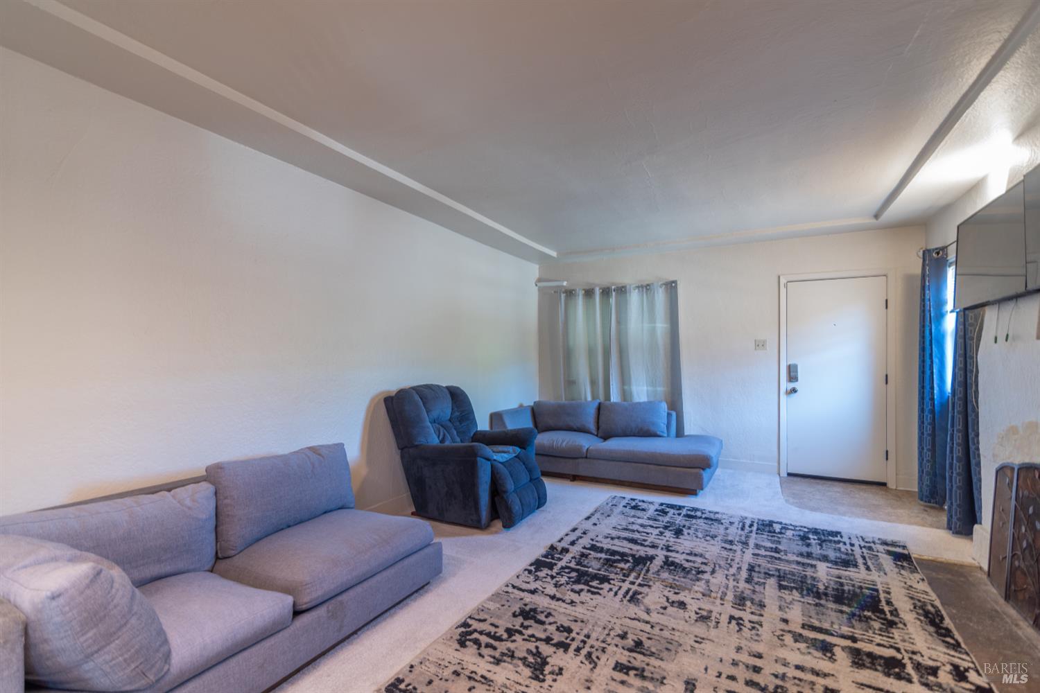 Detail Gallery Image 9 of 54 For 717 Brown St, Santa Rosa,  CA 95404 - 3 Beds | 2 Baths