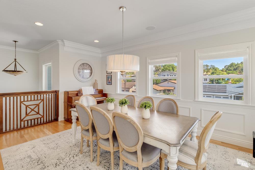 Detail Gallery Image 52 of 99 For 144 W N St, Benicia,  CA 94510 - 6 Beds | 4 Baths