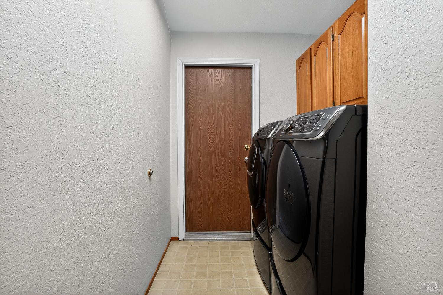 Detail Gallery Image 24 of 28 For 1870 San Pedro Ct, Fairfield,  CA 94533 - 3 Beds | 2 Baths