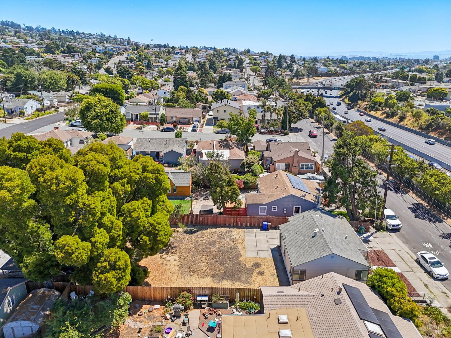Detail Gallery Image 27 of 29 For 826 Amador St, Richmond,  CA 94805 - 2 Beds | 1 Baths
