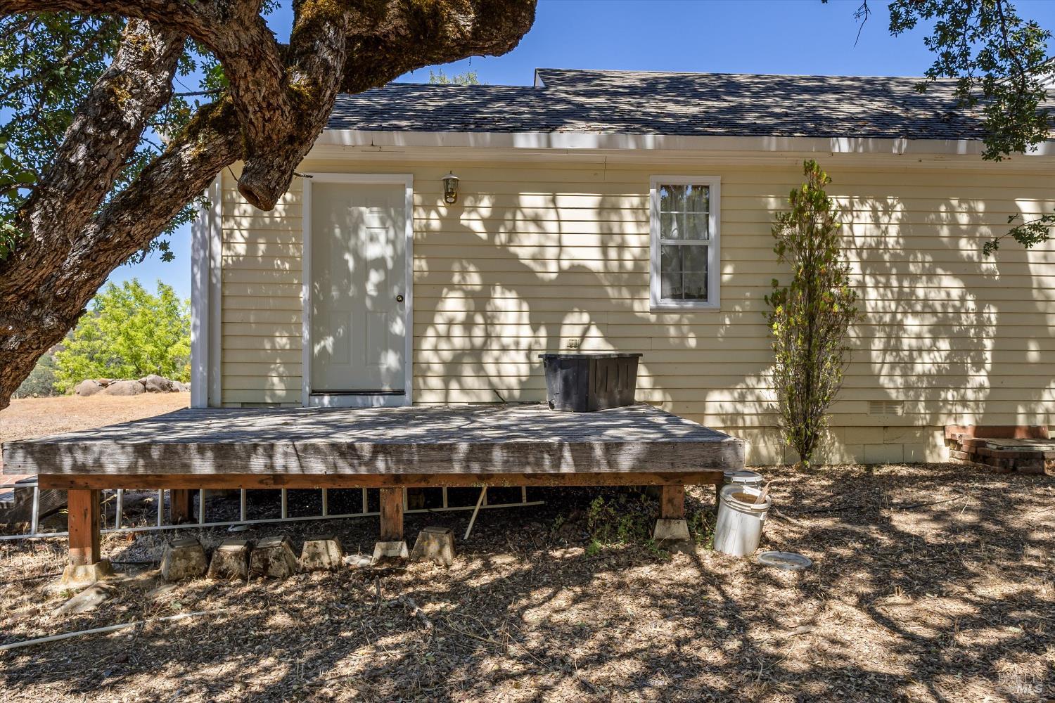 Detail Gallery Image 6 of 41 For 9820 Kelsey Creek Dr, Kelseyville,  CA 95451 - 4 Beds | 3 Baths