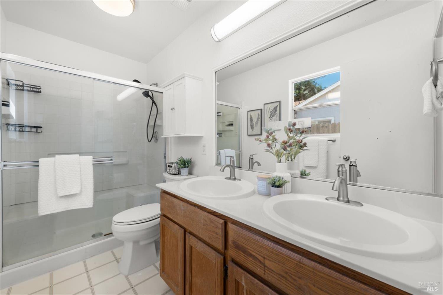 Detail Gallery Image 38 of 75 For 872 Flint Way, Vacaville,  CA 95687 - 3 Beds | 2 Baths