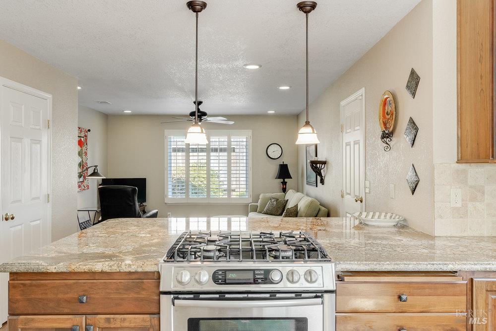 Detail Gallery Image 18 of 59 For 509 Solano Dr, Benicia,  CA 94510 - 3 Beds | 2 Baths