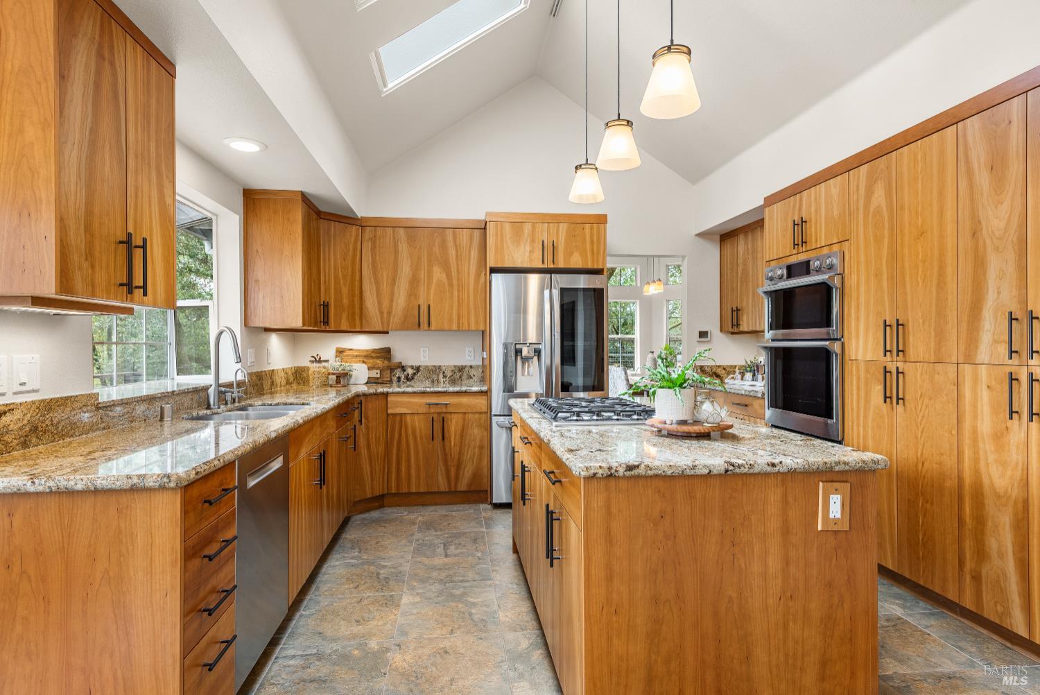 Detail Gallery Image 20 of 65 For 1846 Happy Valley Rd, Santa Rosa,  CA 95409 - 4 Beds | 3 Baths