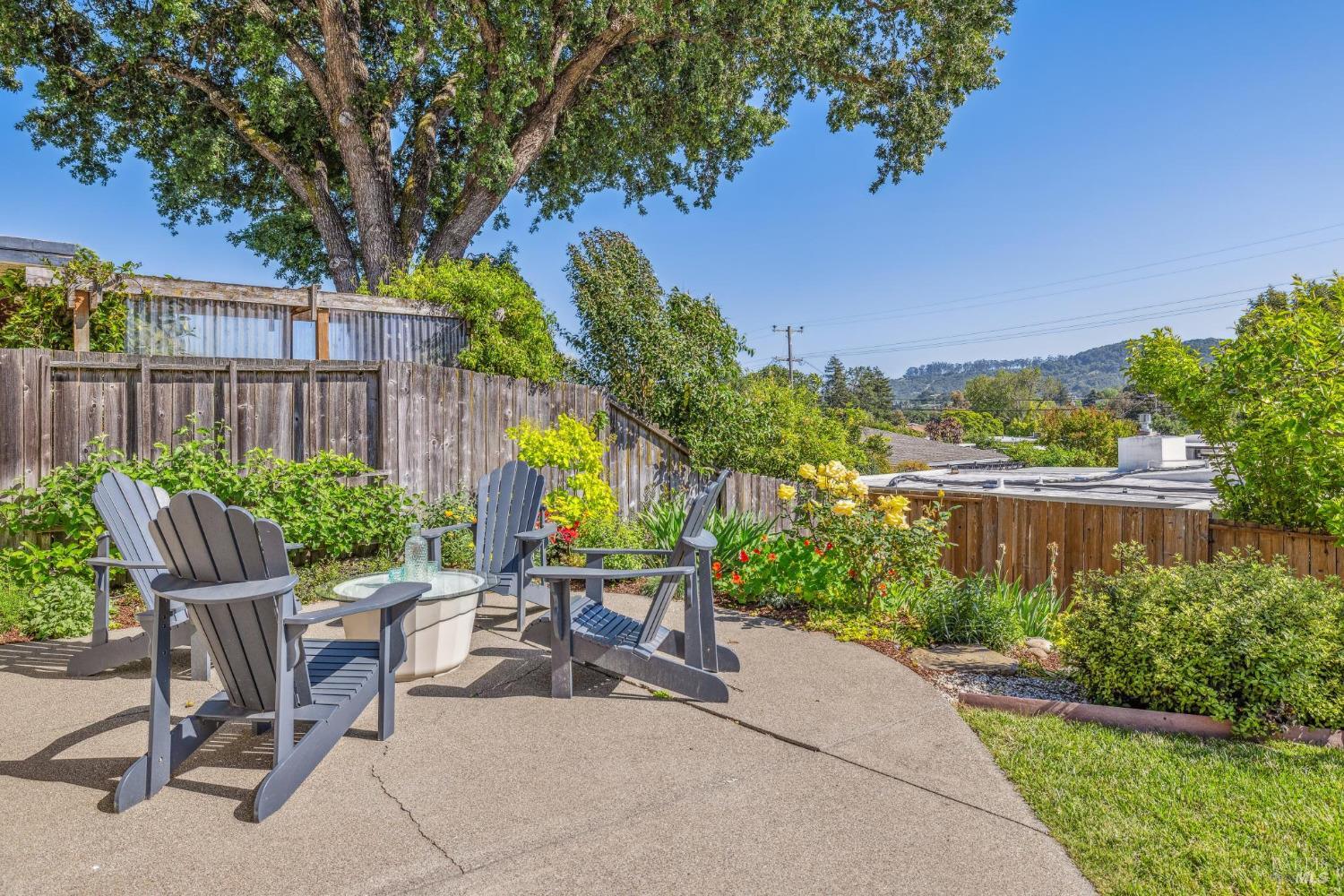 Detail Gallery Image 37 of 44 For 659 Las Colindas Rd, San Rafael,  CA 94903 - 4 Beds | 2 Baths
