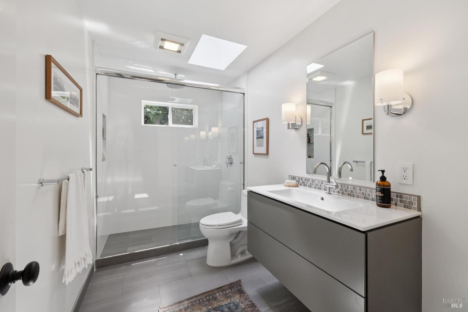 Detail Gallery Image 47 of 80 For 69 Broadmoor Ave, San Anselmo,  CA 94960 - 5 Beds | 3 Baths
