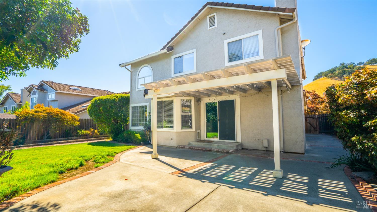 Detail Gallery Image 39 of 47 For 2474 Bay Hill Cir, Fairfield,  CA 94534 - 4 Beds | 2/1 Baths