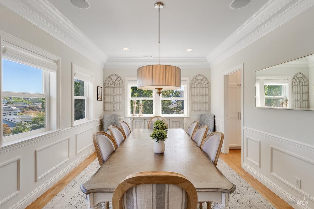 Detail Gallery Image 55 of 99 For 144 W N St, Benicia,  CA 94510 - 6 Beds | 4 Baths