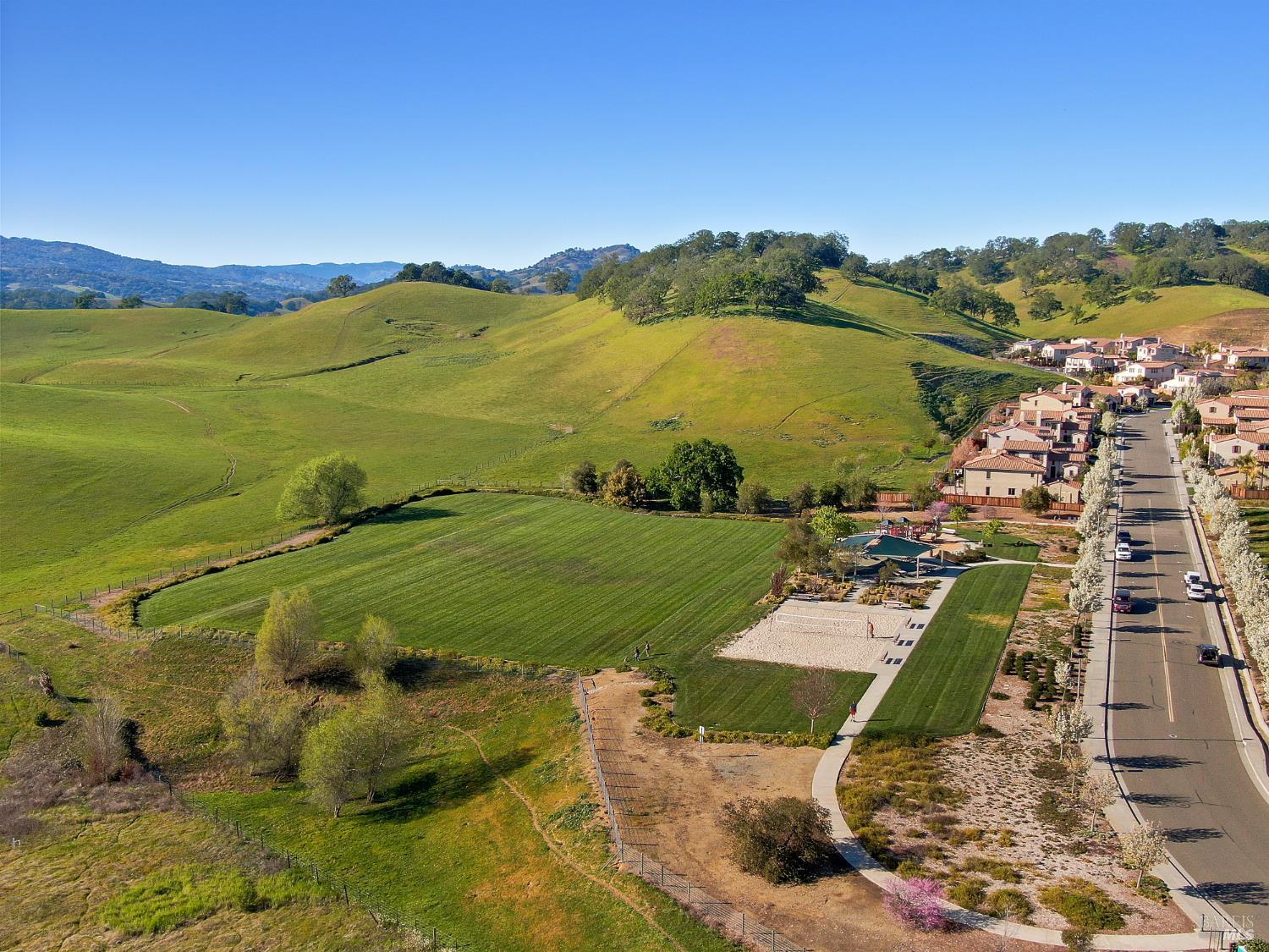 Detail Gallery Image 40 of 47 For 2900 Calle De Cordoba Unkn, Fairfield,  CA 94534 - 3 Beds | 2/1 Baths