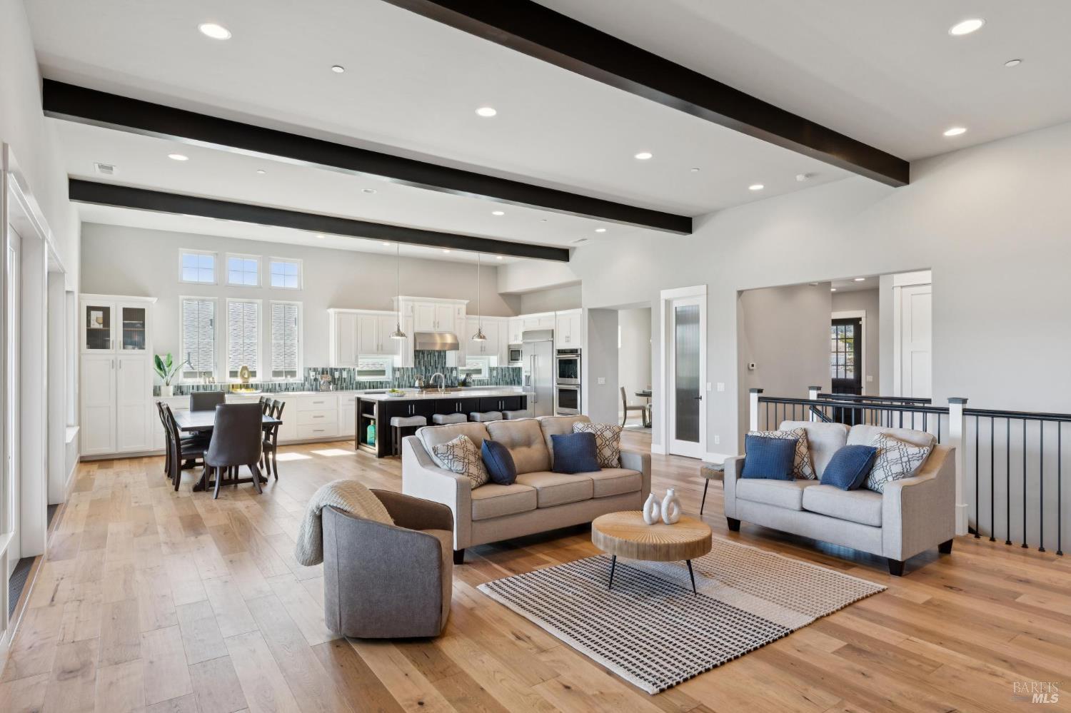 Detail Gallery Image 18 of 63 For 5980 Vista Rdgs, Santa Rosa,  CA 95409 - 5 Beds | 5 Baths