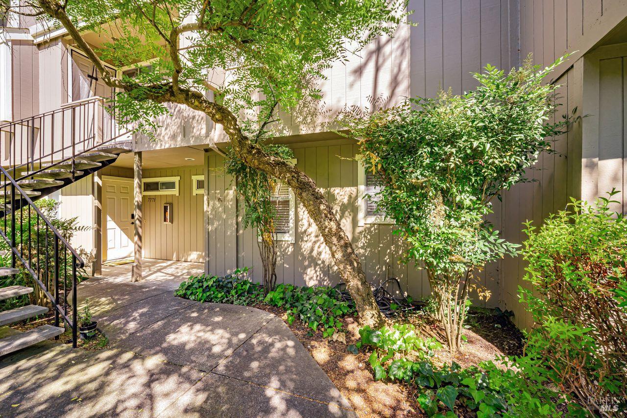 Detail Gallery Image 3 of 40 For 7767 Camino Colegio Dr, Rohnert Park,  CA 94928 - 1 Beds | 1 Baths