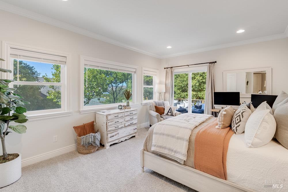 Detail Gallery Image 30 of 99 For 144 W N St, Benicia,  CA 94510 - 6 Beds | 4 Baths