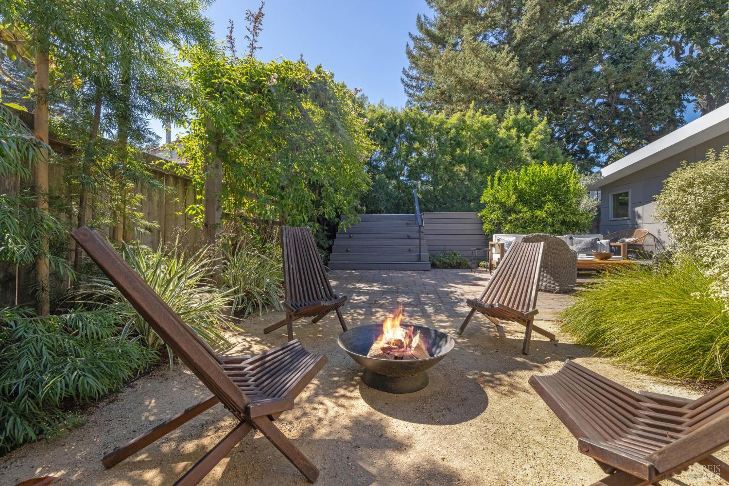 Detail Gallery Image 61 of 80 For 69 Broadmoor Ave, San Anselmo,  CA 94960 - 5 Beds | 3 Baths
