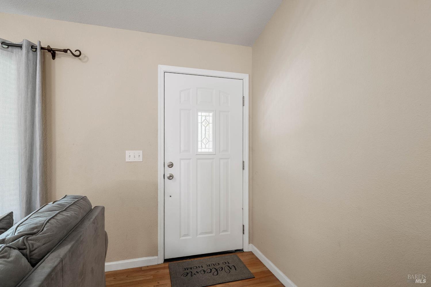 Detail Gallery Image 11 of 63 For 18164 Fishhook Ct, Hidden Valley Lake,  CA 95467 - 5 Beds | 3 Baths