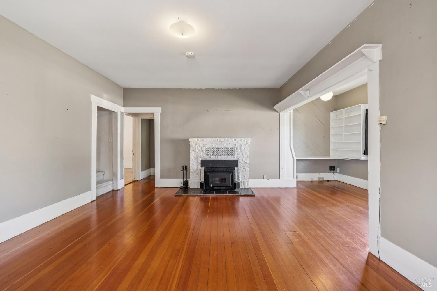 Detail Gallery Image 5 of 42 For 9 Frances St, San Rafael,  CA 94901 - 3 Beds | 2 Baths