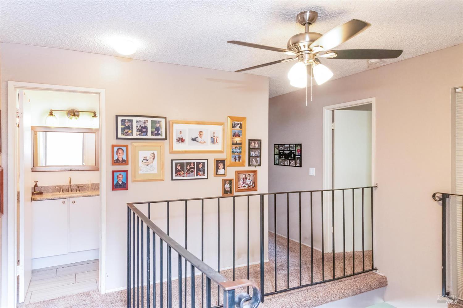 Detail Gallery Image 18 of 32 For 936 Edith Ct, Rohnert Park,  CA 94928 - 6 Beds | 2/1 Baths