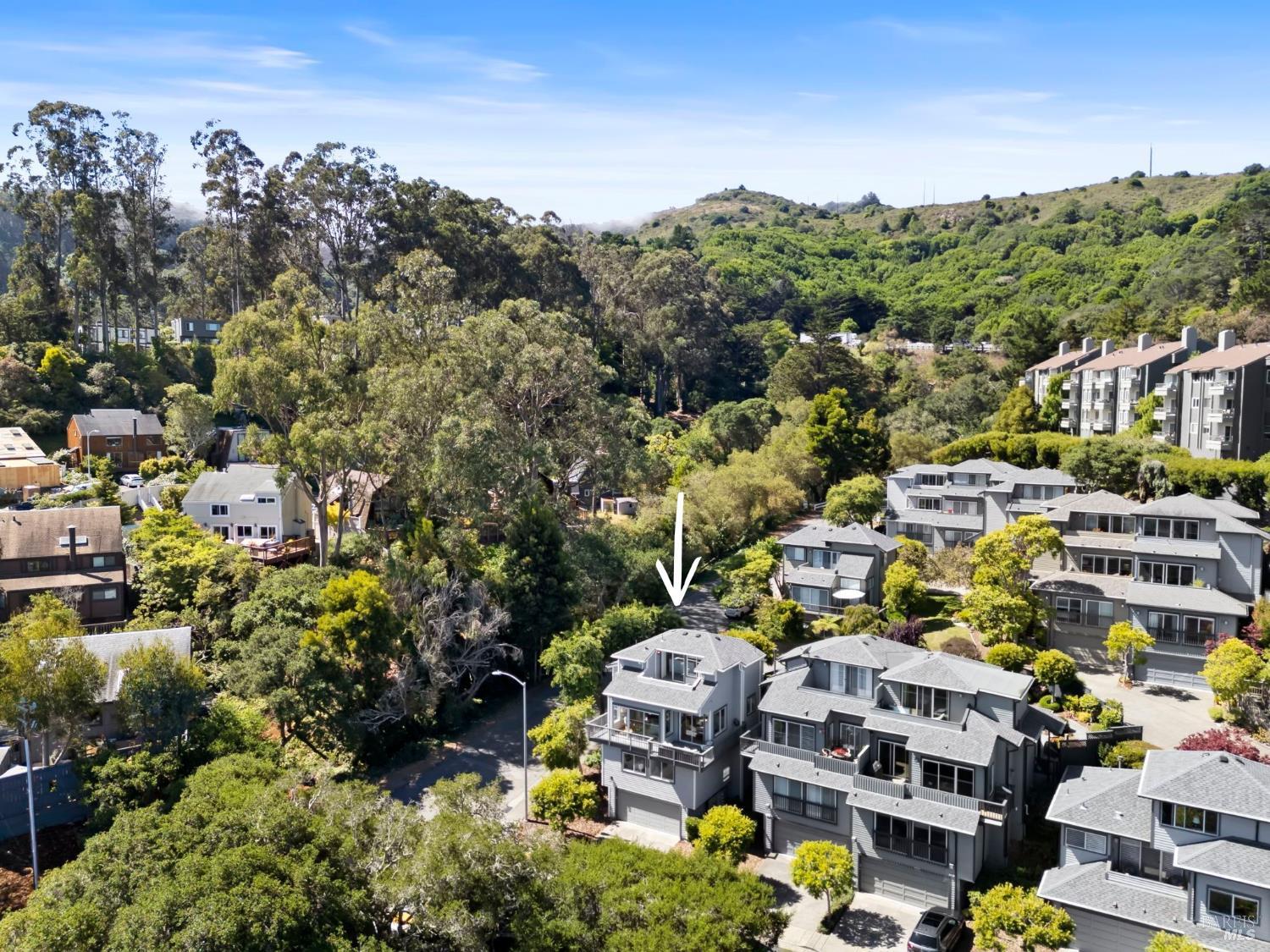 Detail Gallery Image 30 of 34 For 101 Sacramento Way, Sausalito,  CA 94965 - 4 Beds | 3 Baths