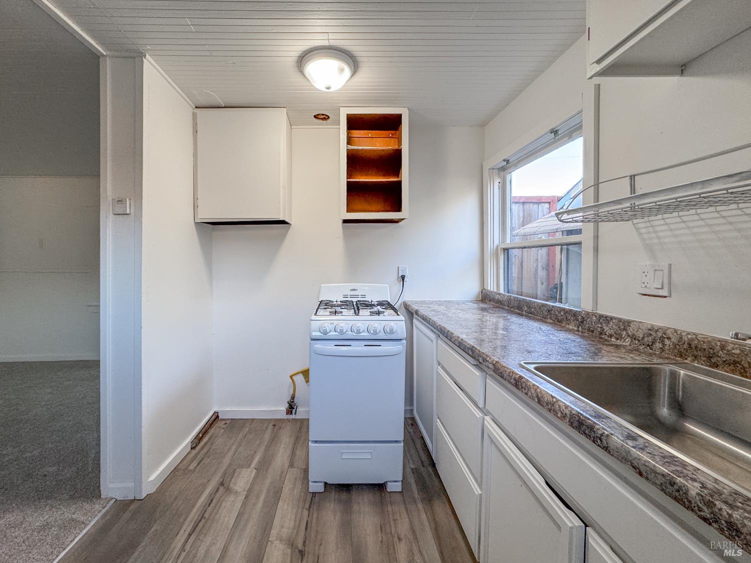 Detail Gallery Image 45 of 54 For 717 Brown St, Santa Rosa,  CA 95404 - 3 Beds | 2 Baths