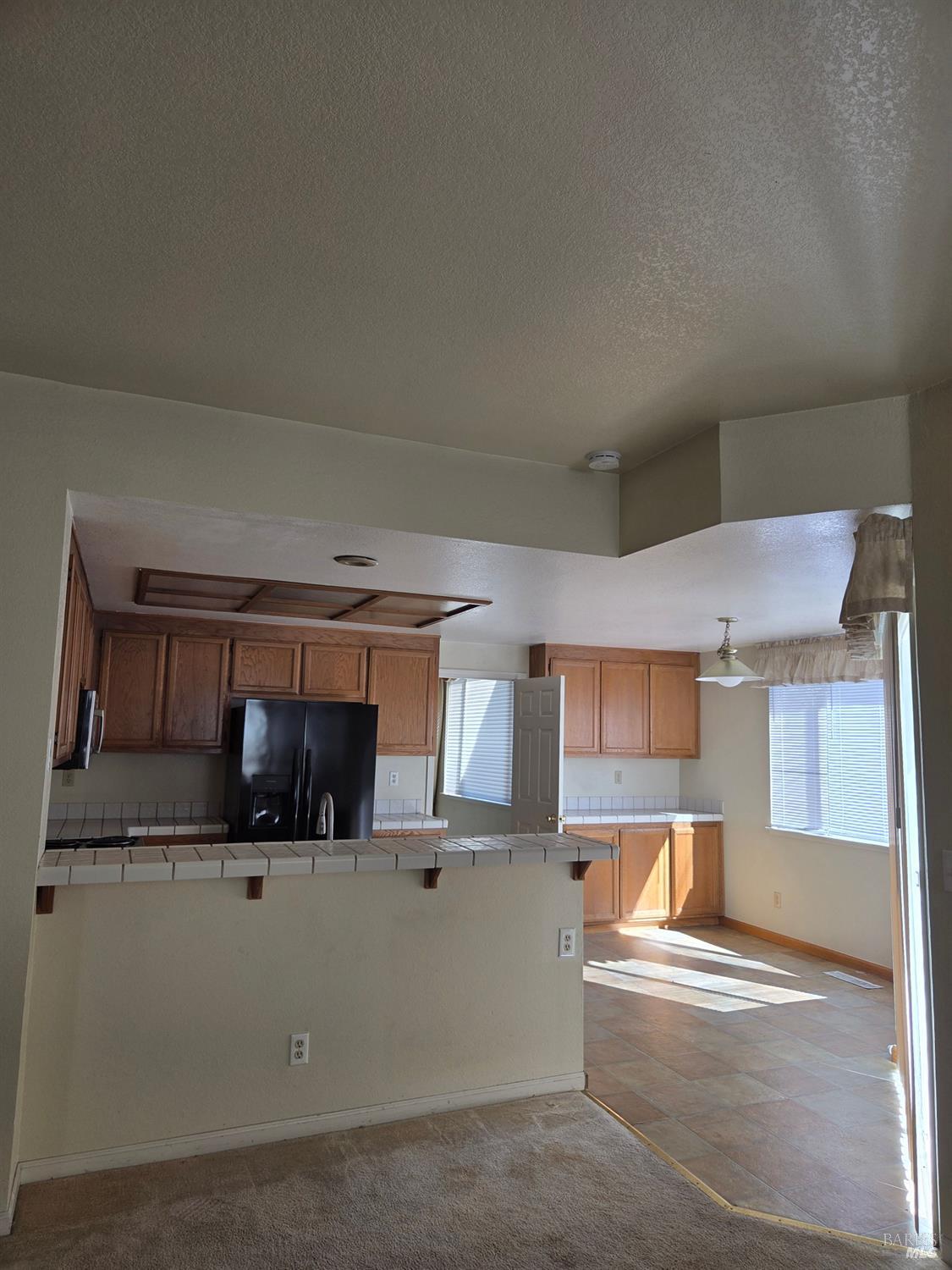 Detail Gallery Image 11 of 22 For 3032 Teak Ct, Fairfield,  CA 94533 - 4 Beds | 3 Baths