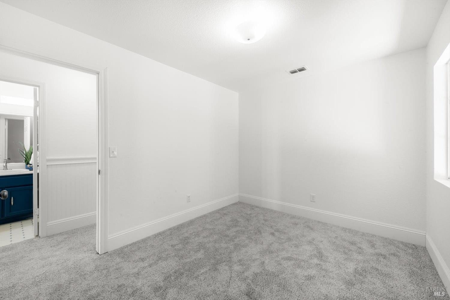 Detail Gallery Image 43 of 75 For 872 Flint Way, Vacaville,  CA 95687 - 3 Beds | 2 Baths