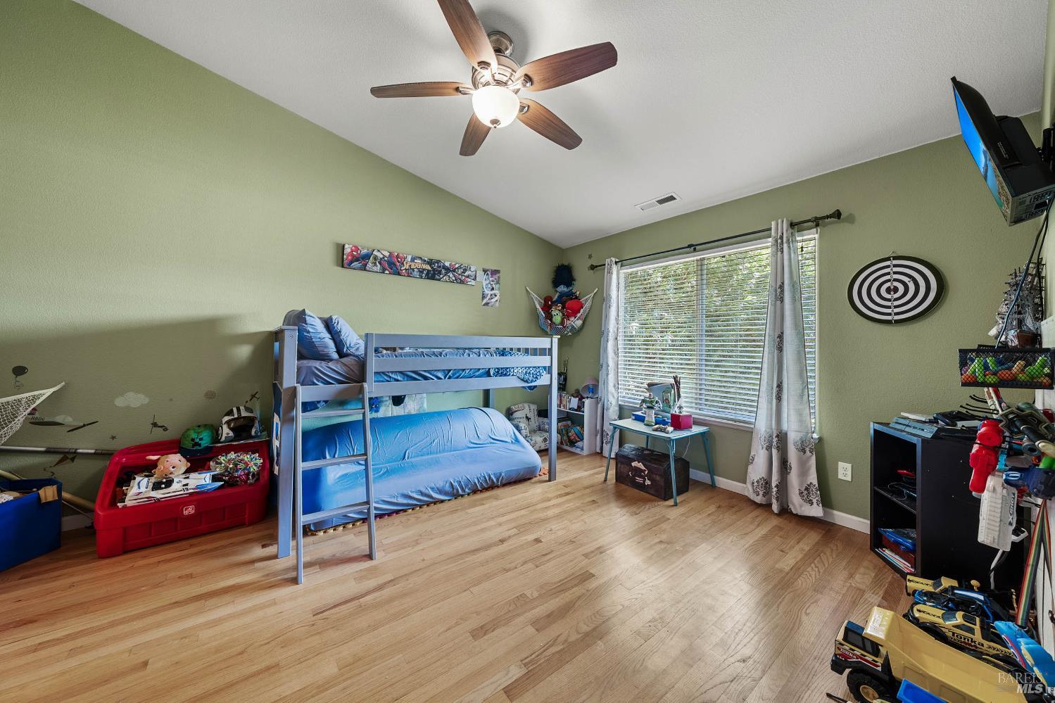 Detail Gallery Image 36 of 63 For 18164 Fishhook Ct, Hidden Valley Lake,  CA 95467 - 5 Beds | 3 Baths