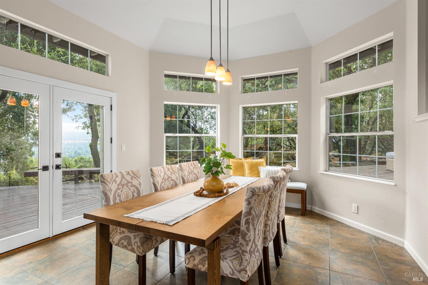 Detail Gallery Image 17 of 65 For 1846 Happy Valley Rd, Santa Rosa,  CA 95409 - 4 Beds | 3 Baths