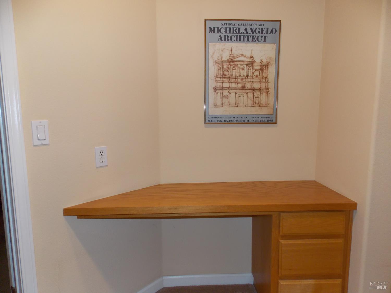 Detail Gallery Image 23 of 44 For 1349 Golf Course Dr, Windsor,  CA 95492 - 3 Beds | 2/1 Baths