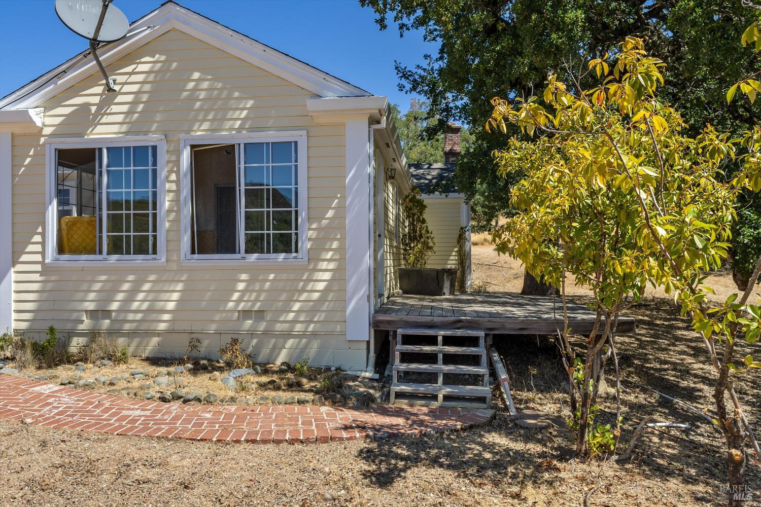Detail Gallery Image 7 of 41 For 9820 Kelsey Creek Dr, Kelseyville,  CA 95451 - 4 Beds | 3 Baths