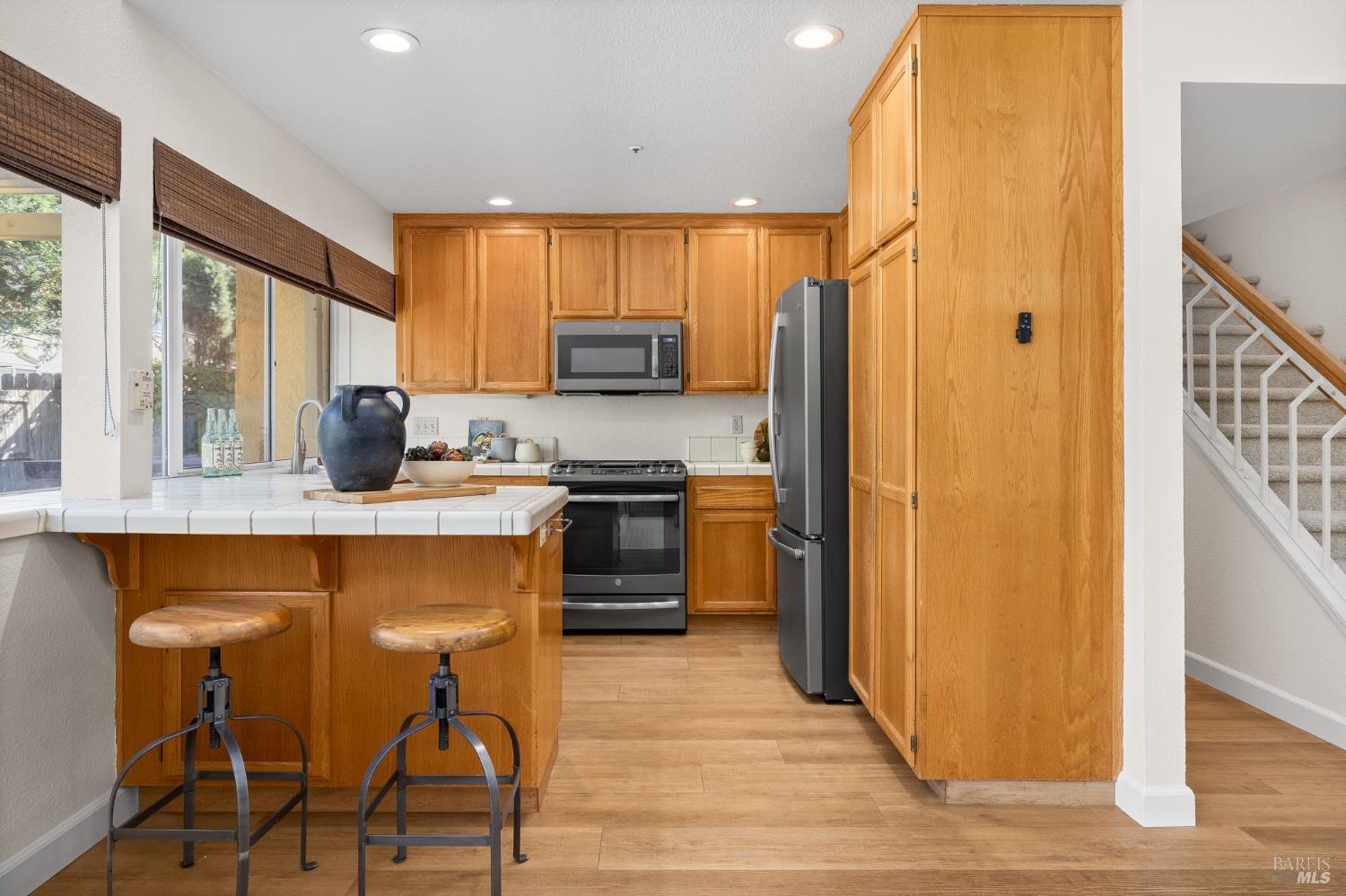 Detail Gallery Image 11 of 33 For 2579 Harvest Ln, Napa,  CA 94558 - 4 Beds | 3 Baths