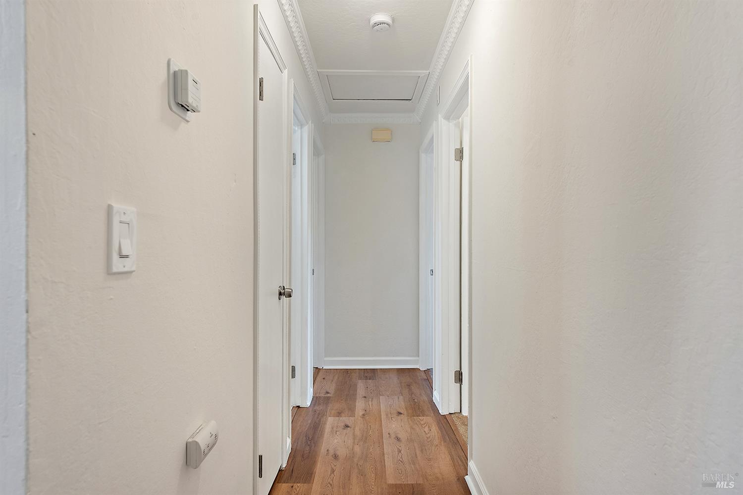 Detail Gallery Image 8 of 22 For 9701 Orion Dr, Windsor,  CA 95492 - 4 Beds | 1/1 Baths