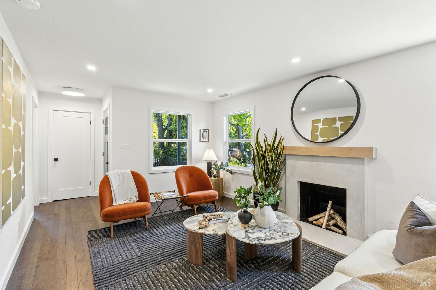Detail Gallery Image 6 of 38 For 26 Plaza Dr, Mill Valley,  CA 94941 - 3 Beds | 2 Baths