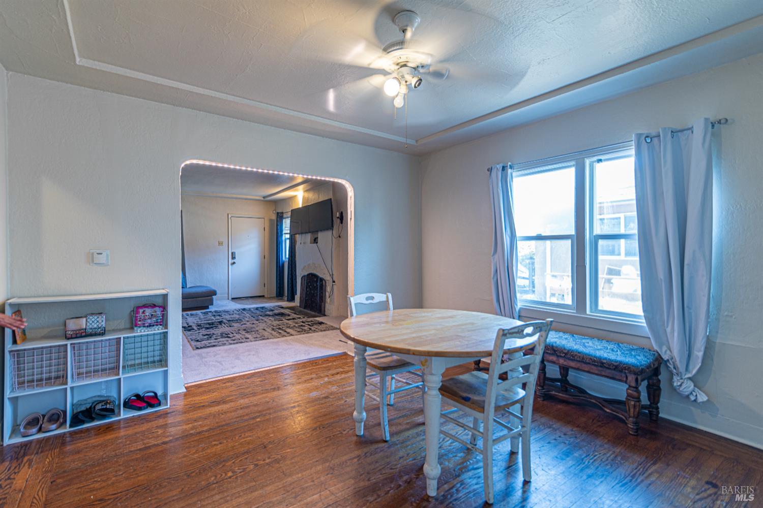 Detail Gallery Image 13 of 54 For 717 Brown St, Santa Rosa,  CA 95404 - 3 Beds | 2 Baths