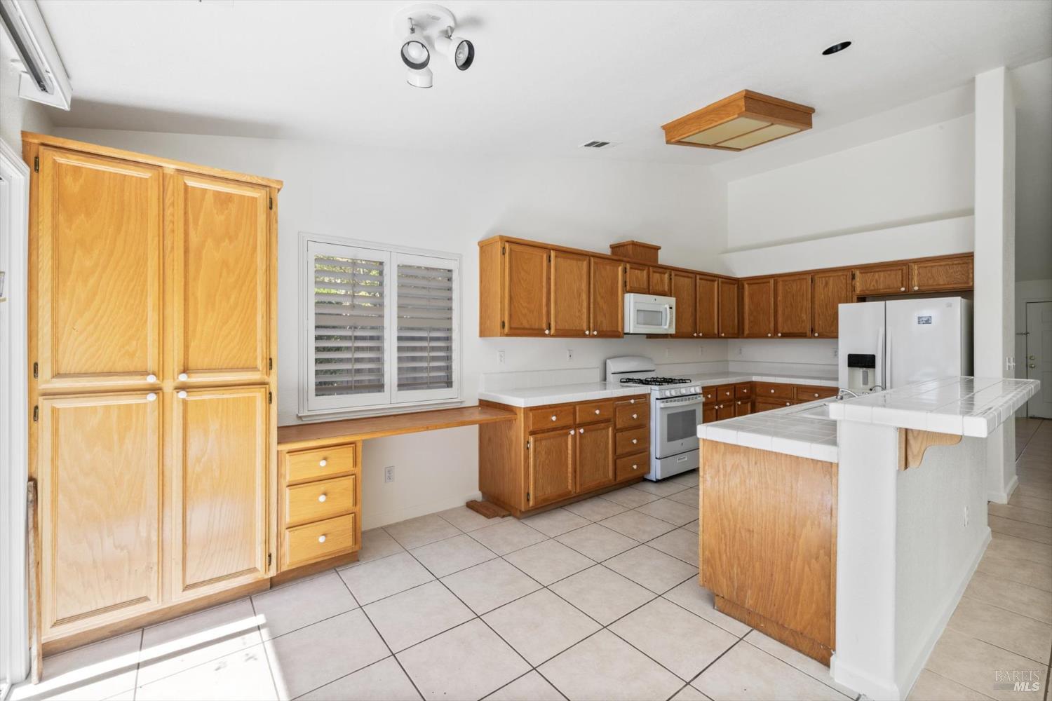 Detail Gallery Image 16 of 40 For 3283 Lagunita Cir, Fairfield,  CA 94533 - 4 Beds | 2 Baths