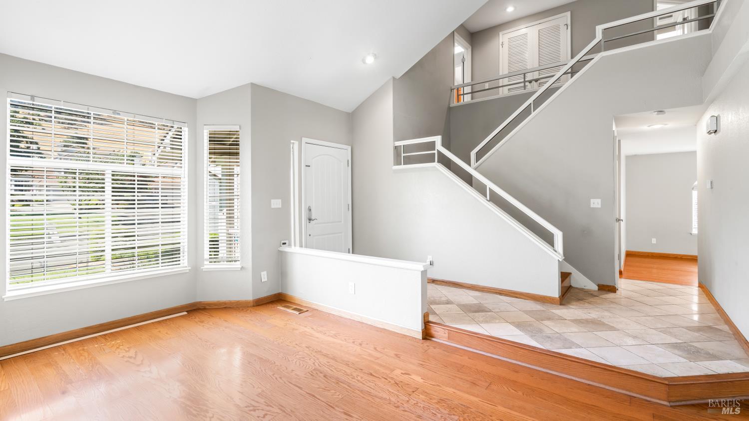 Detail Gallery Image 9 of 47 For 2474 Bay Hill Cir, Fairfield,  CA 94534 - 4 Beds | 2/1 Baths